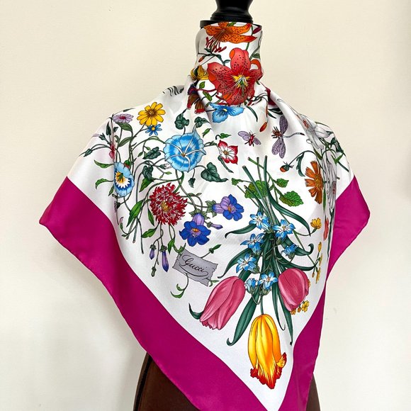 New Gucci Scarf Floral 1 Print Iconic Multicolor Pink Border Silk Wrap - Picture 2 of 15